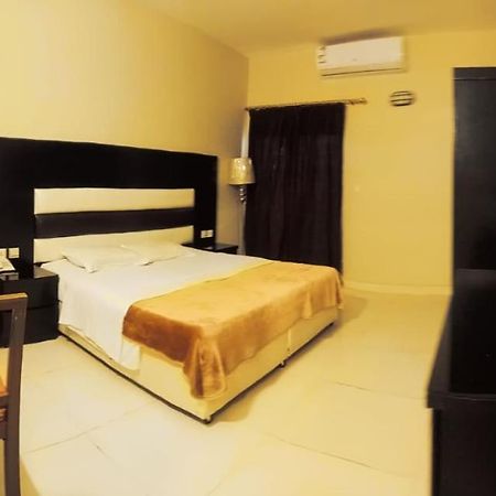 Aliqbal Hotel Al-Khobar Eksteriør bilde