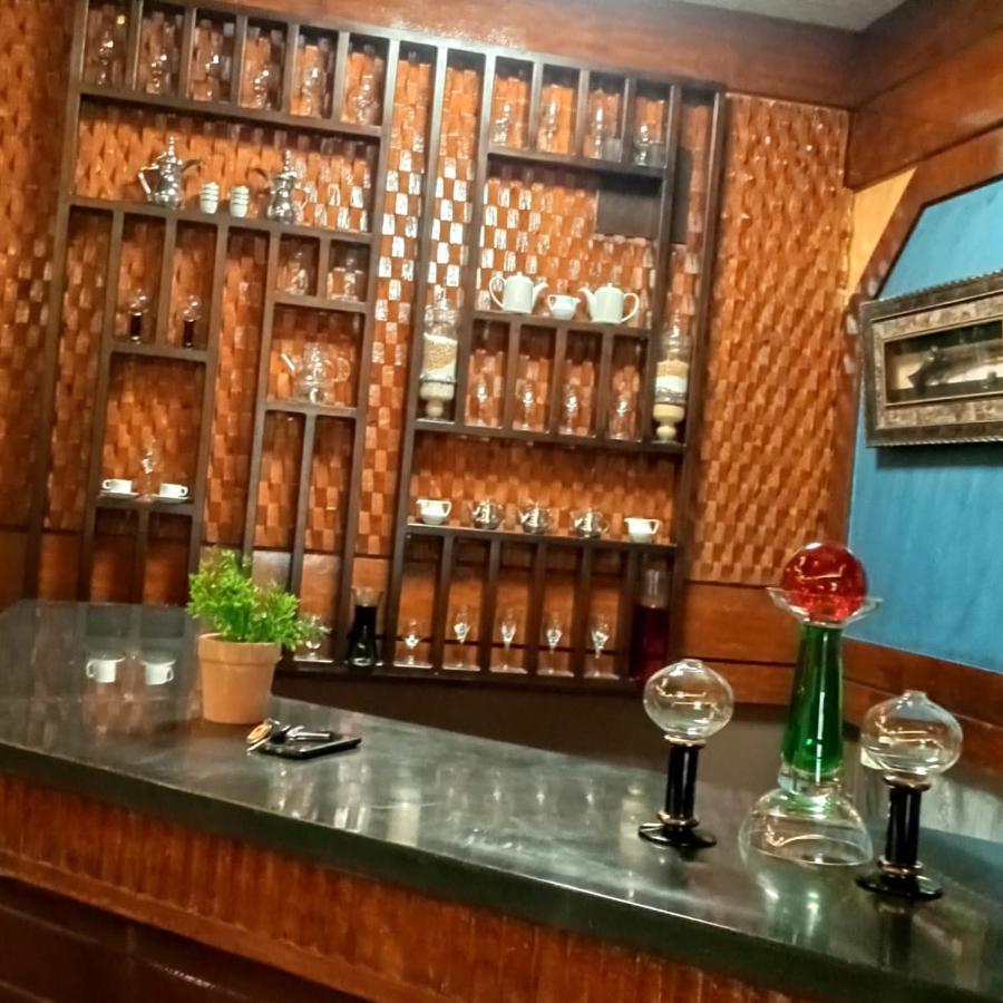 Aliqbal Hotel Al-Khobar Eksteriør bilde