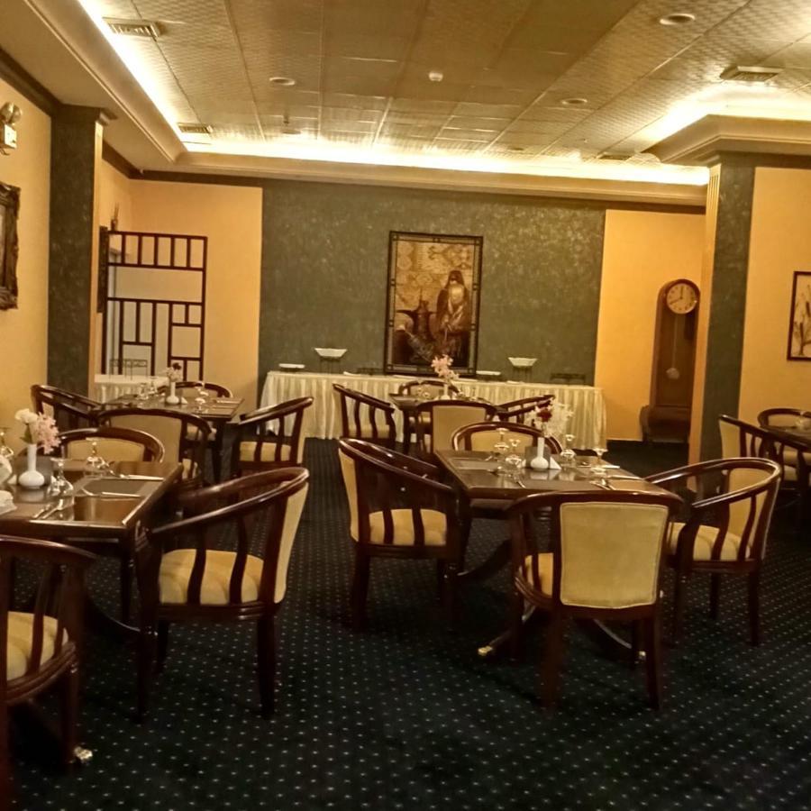 Aliqbal Hotel Al-Khobar Eksteriør bilde